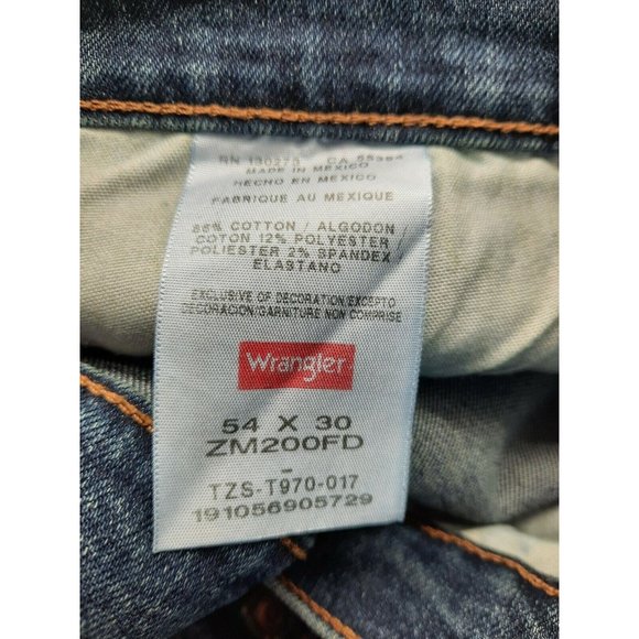 WRANGLER  54 X 30 Faded Blue Jeans Denim Big & Tall Men's Pants ZM200FD - Picture 5 of 5